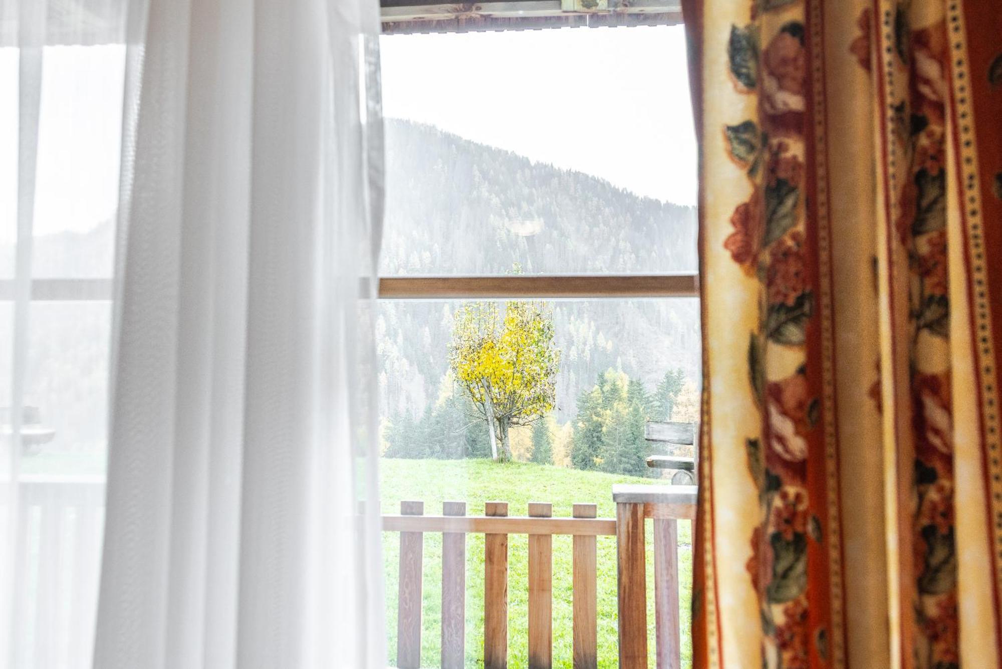 Hotel Pension Odles San Martino in Badia Exteriör bild