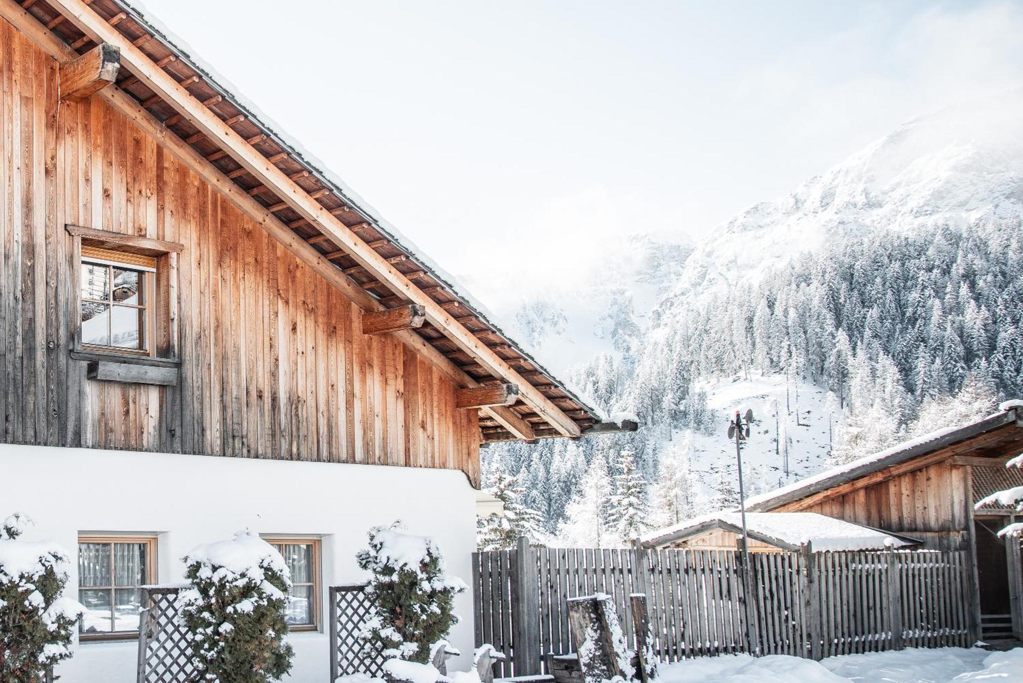 Hotel Pension Odles San Martino in Badia Exteriör bild